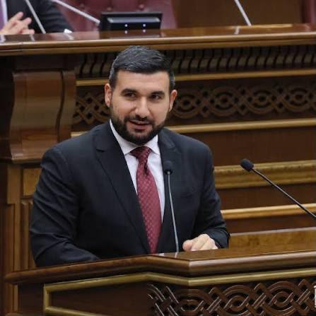 paix-armenie-azerbaidjan-les-developpements-internationaux-pesent-sur-la-signature-finale