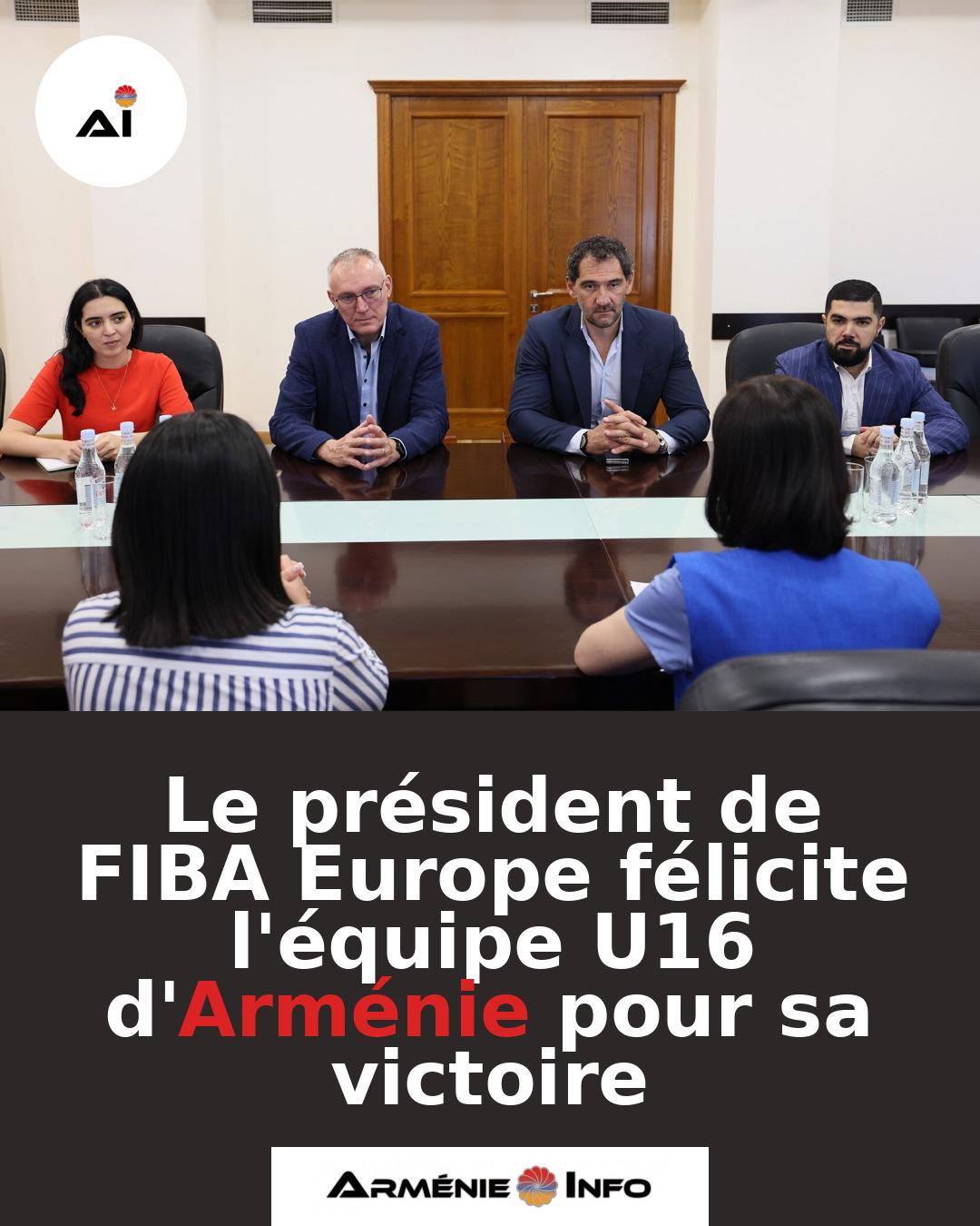 Le-president-de-FIBA-Europe-felicite-lequipe-U16-dArmenie-pour-sa-victoire